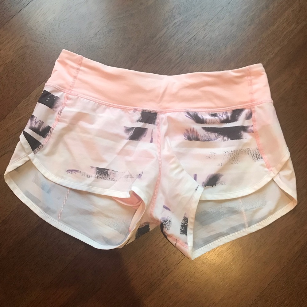 Lululemon Speed Up 2.5” running shorts